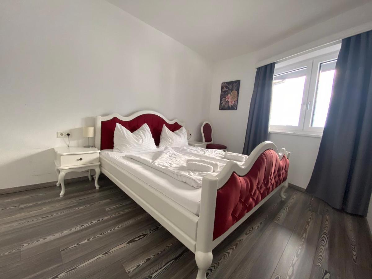 Lungau Living Appartements - Penthouse 圣迈克尔隆高 外观 照片